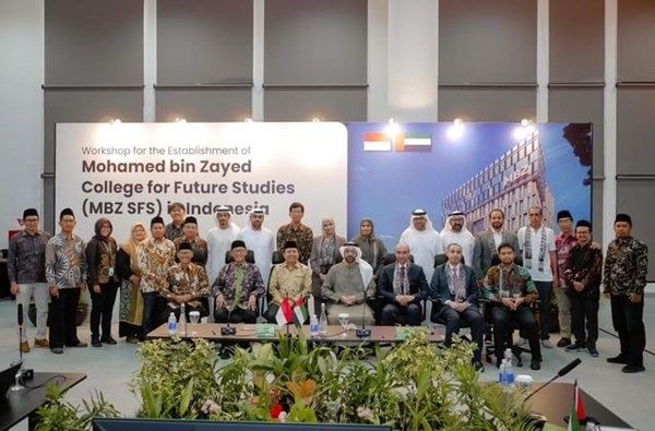 جامعتا محمد بن زايد للعلوم الإنسانية "ونهضة العلماء" تنظمان ورشة تعليمية في إندونيسيا