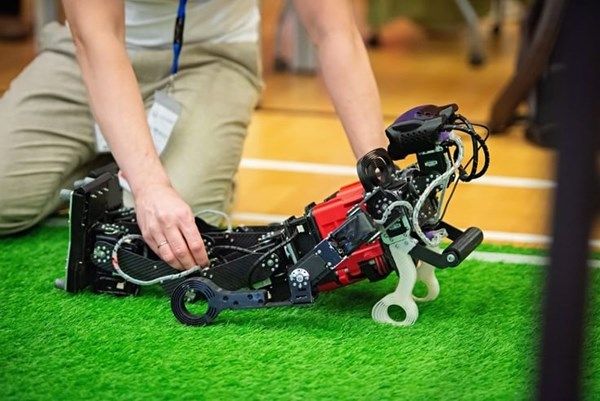 8 مسابقات وتحديات عالمية تنظمها "جامعة خليفة" خلال "آيروس 2024"