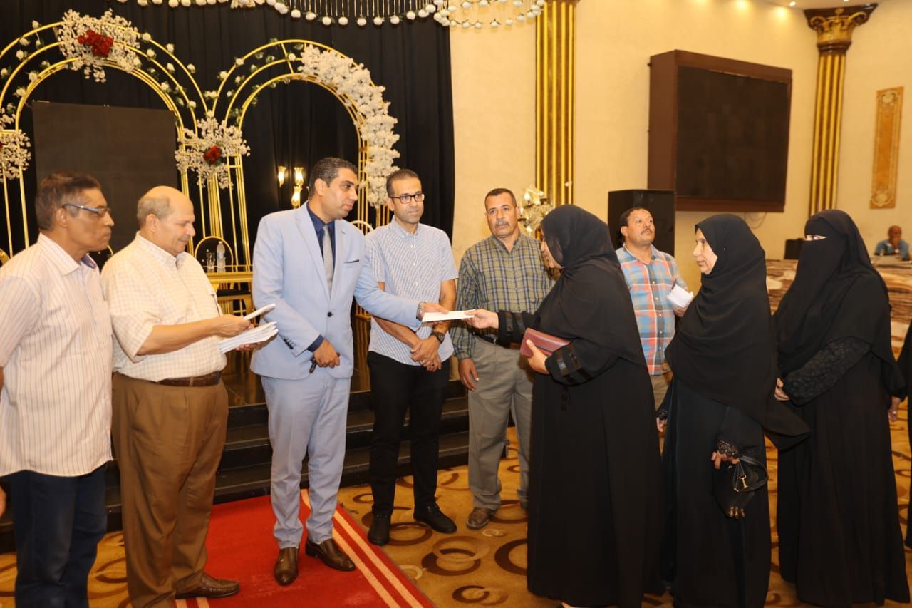 التحالف الوطنى يوزع منحا مالية لـ1620 أسرة وصلت لـ10 ملايين جنيه ضمن "إيد واحدة"