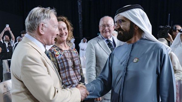 فيلم وثائقي يضيء على جوانب من فترة تدريب محمد بن راشد في كلية مونز