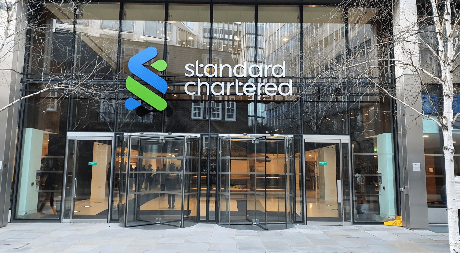 بنك “ستاندرد تشارترد” يُطلق خدمات حفظ العملات الرقمية في الإمارات العربية المتحدة
