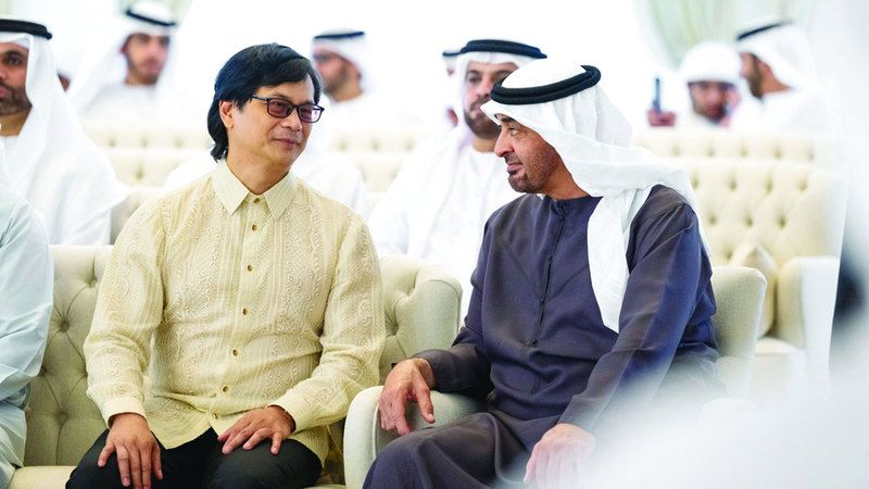 الامارات | رئيس الدولة يبحث مع وزير الداخلية الفلبيني علاقات التعاون بين البلدين