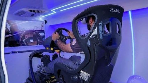 تدشين دورية "التثقيف المروري" الرقمية