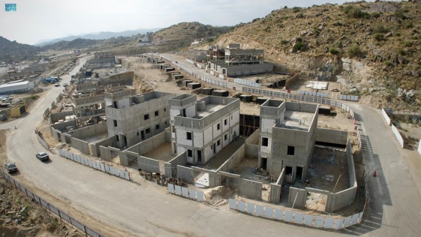 الباحة.. تنفيذ 11 مشروعاً للإسكان وتوقيع 24 اتفاقية للأسر الأشد حاجة للسكن