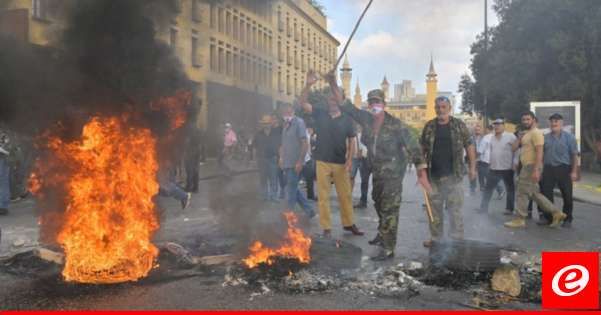 العسكريون المتقاعدون قطعوا الطرق المؤدية الى السراي الحكومي والقنابل الدخانية طالت المحلات في "الزيتونة باي"