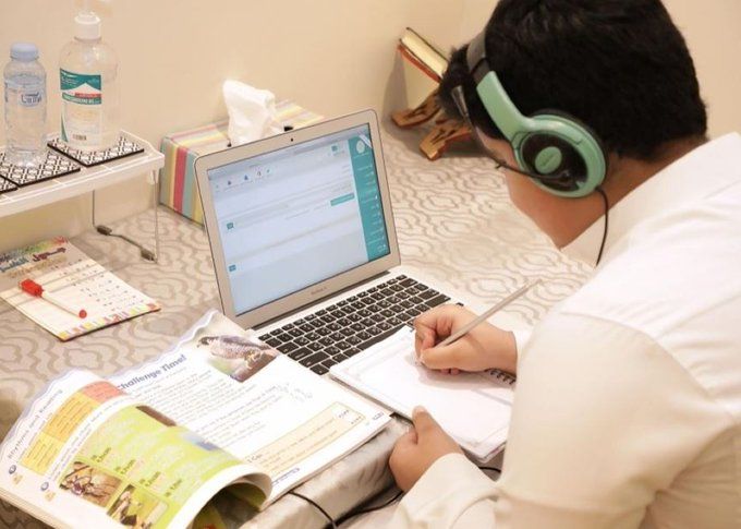 السعودية | الأمطار توقف الدراسة الحضورية بالغايل