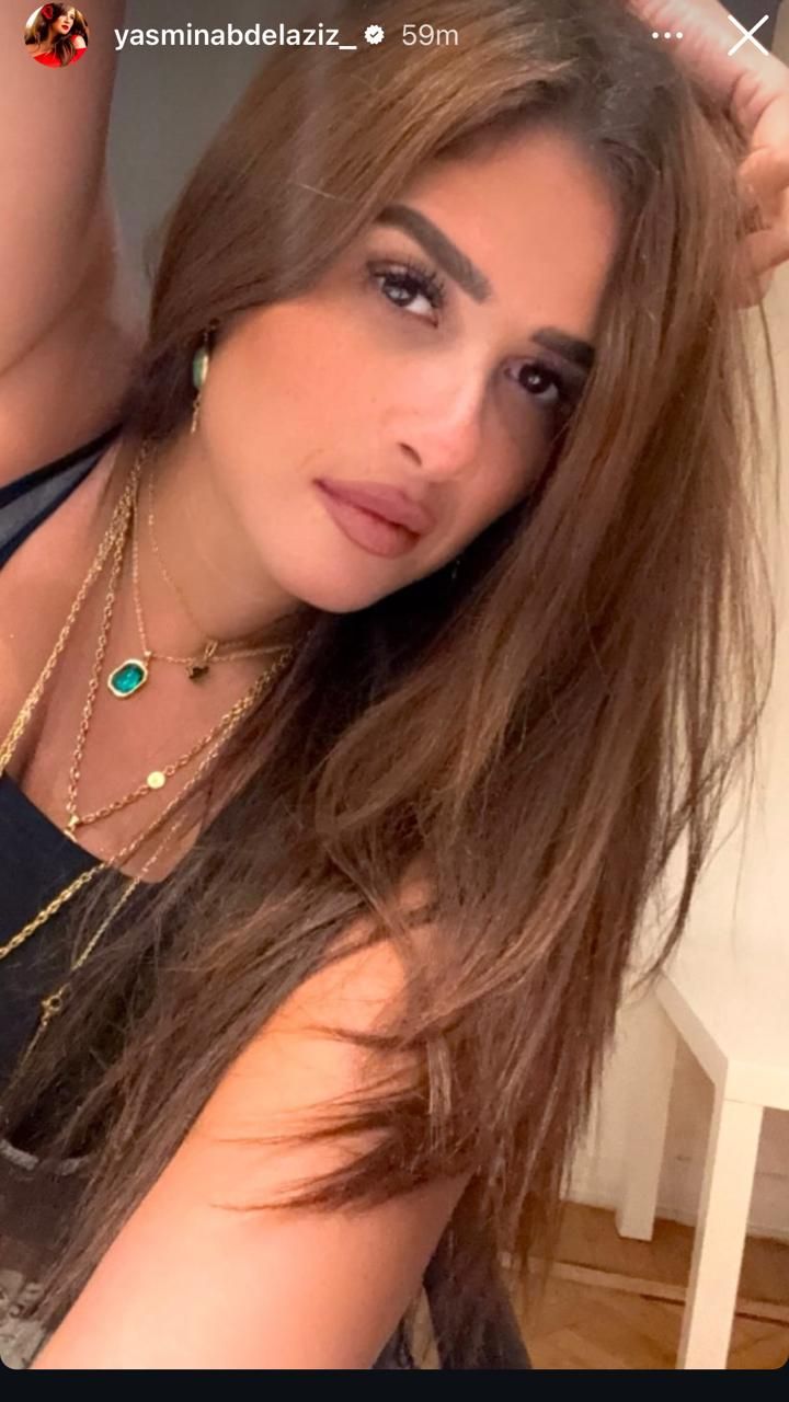 ياسمين عبد العزيز فى أحدث إطلالة لها بصورة جديدة