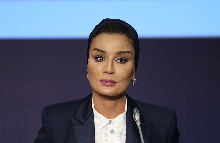 الخليج اليوم .. والدة أمير قطر: خاب ظننا