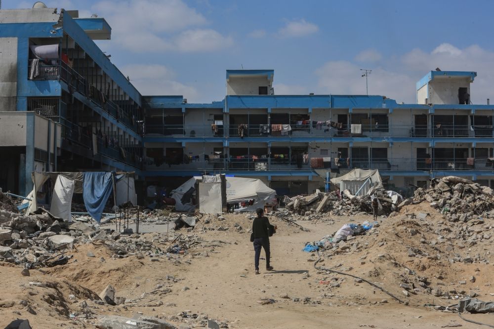 المملكة تدين وتستنكر استهداف قوات الاحتلال لمدرسة تؤوي نازحين فلسطينيين