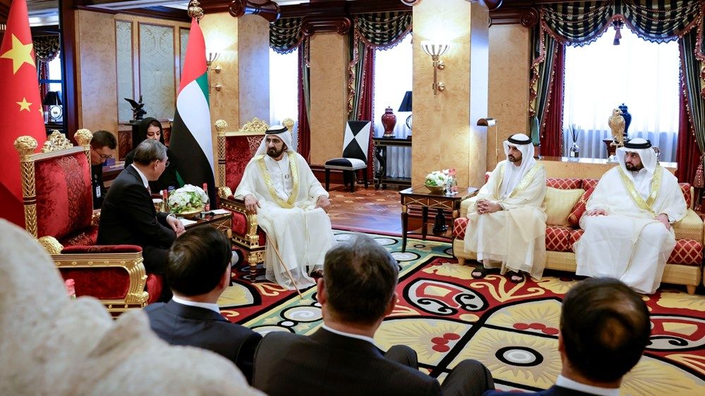 محمد بن راشد يبحث مع رئيس مجلس الدولة الصيني مستقبل الشراكة الاستراتيجية بين البلدين