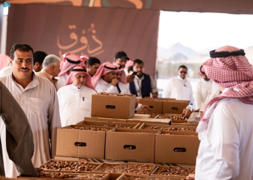 في يومه الأول.. مزاد تمور العُلا يستقبل 110 أطنان