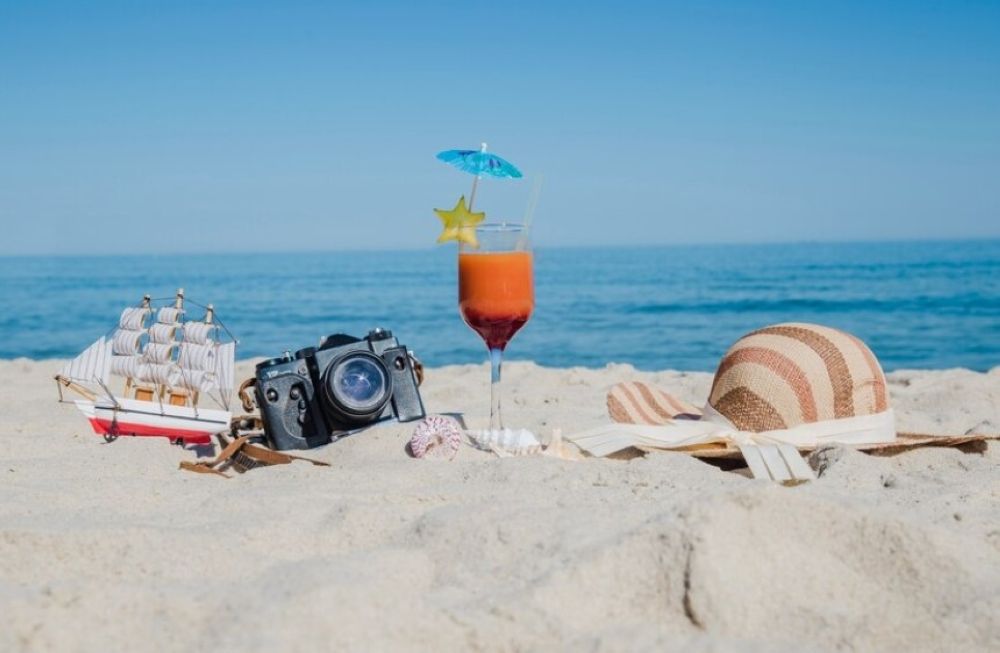 كاميرات مراقبة وزوارق إنقاذ.. اشتراطات جديدة لتشغيل الشواطئ السياحية