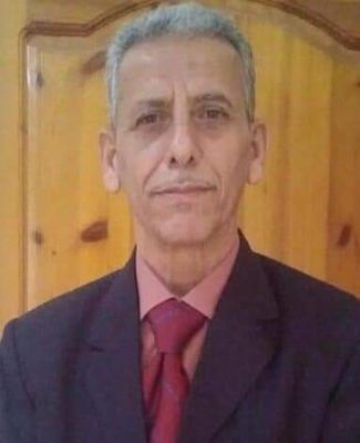 جامعة حضرموت تستغني عن دكتور بسبب منشور في فيسبوك
