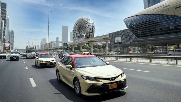 "تاكسي دبي" تعزز ريادتها كأكبر مشغل لمركبات الأجرة في الإمارة