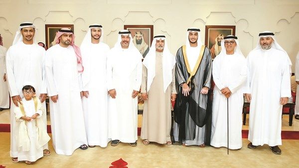 نهيان بن مبارك يحضر أفراح العجمي والمنصوري