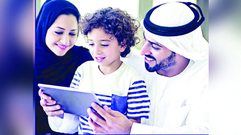 الامارات | «دبي الرقمية» تطالب بالرقابة على تجول الأطفال في «الإنترنت»