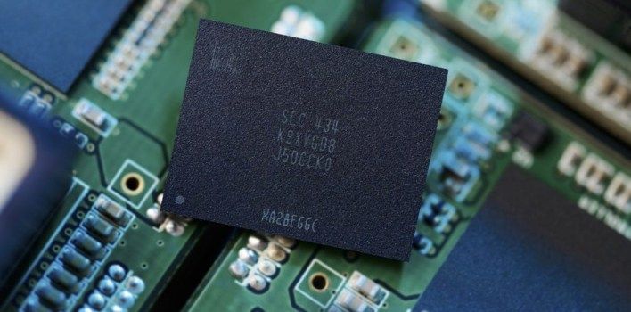 تكنولوجيا: سامسونج تبدأ الإنتاج الضخم لشرائح QLC V-NAND بسعة 1 تيرابايت