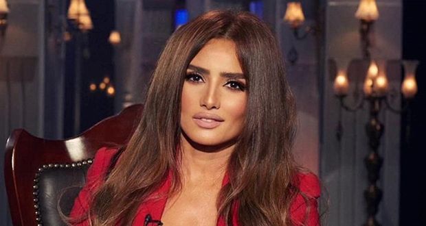 بعد انتهاء أزماته.. زينة تبدأ تصوير فيلمها الجديد
