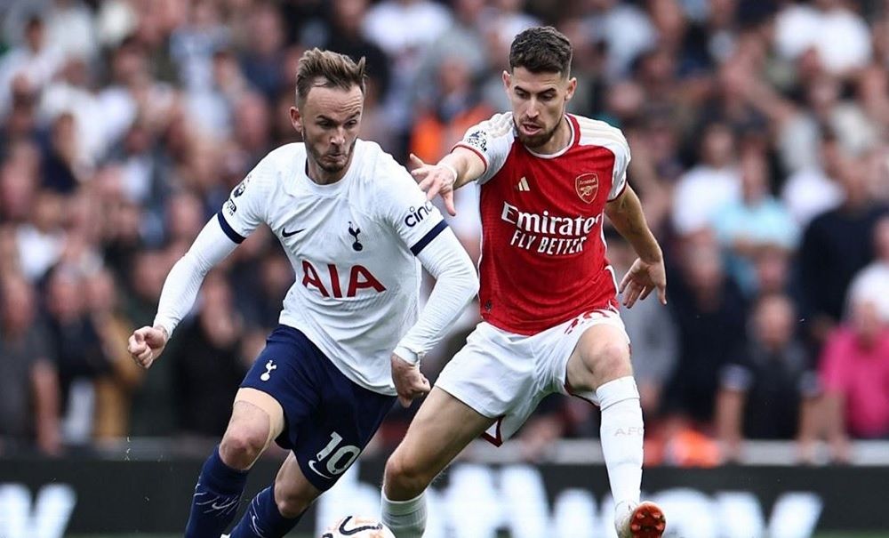 الأهلي يواجه جورماهيا وقمة أرسنال وتوتنهام.. جدول مباريات اليوم الأحد بالمواعيد والقنوات الناقلة