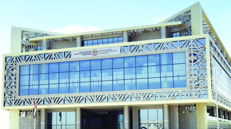 الامارات | 99.9% التزام الشركات بـ «حظر العمل وقت الظهيرة»