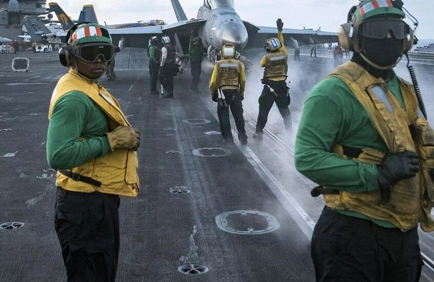 الخليج اليوم .. القيادة المركزية الأمريكية تعلن تدمير نظام صاروخي للحوثيين خلال الـ24 ساعة الماضية