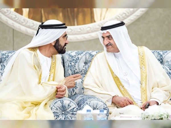 محمد بن راشد: الأخ والصديق حمد بن محمد الشرقي.. نبارك لكم خمسين عاماً في خدمة الوطن