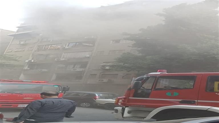 6 حالات اختناق وسط نيران عقار المهندسين.. والاستعانة بسلم هيدروليكي