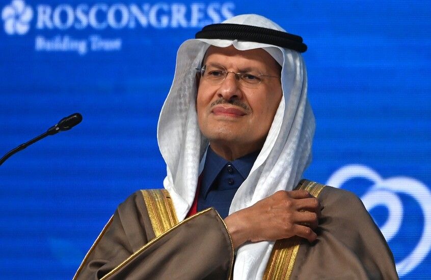 الخليج اليوم .. الأمير عبد العزيز بن سلمان: ماضون في بناء أول محطة نووية