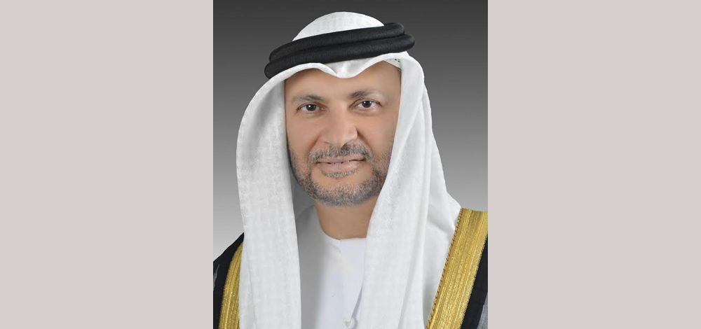 الامارات | أنور قرقاش يلتقي الممثل الأعلى في الاتحاد الأوروبي