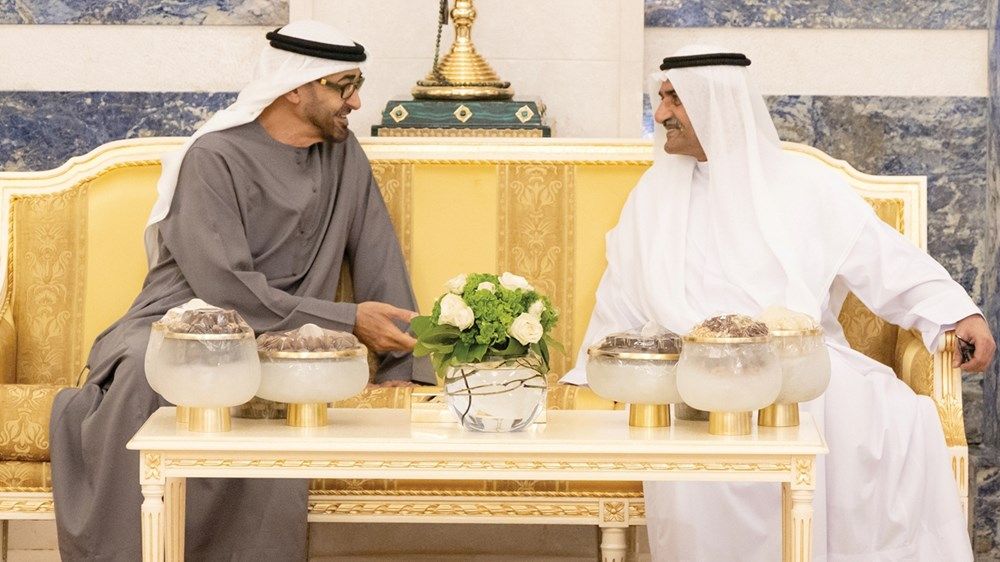 بمناسبة الذكرى الـ50 لتوليه الحكم.. حاكم الفجيرة لـ«الاتحاد»: مع محمد بن زايد مستقبلنا في أيد أمينة