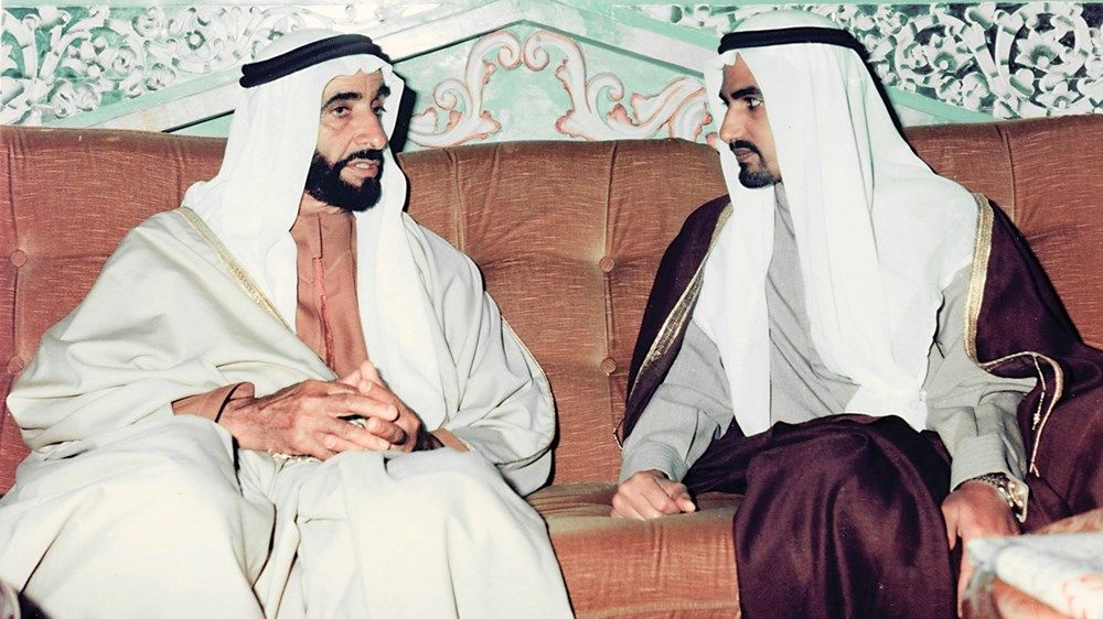 بمناسبة الذكرى الـ50 لتوليه الحكم.. حاكم الفجيرة لـ«الاتحاد»: مع محمد بن زايد مستقبلنا في أيد أمينة