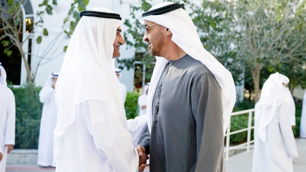 بمناسبة الذكرى الـ50 لتوليه الحكم.. حاكم الفجيرة لـ«الاتحاد»: مع محمد بن زايد مستقبلنا في أيد أمينة