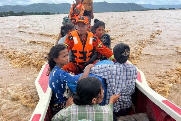 ارتفاع حصيلة ضحايا الفيضانات في ميانمار إلى 268 قتيلاً