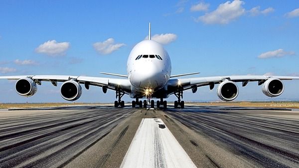 الامارات | أطعمة مثالية خلال الرحلة الجوية