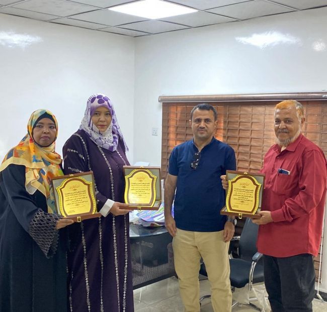 شركة السراري تكرم ثلاثة تربويين بعدن