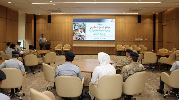 شرطة أبوظبي تنظم ورشة "ميثاق العمل الحكومي"