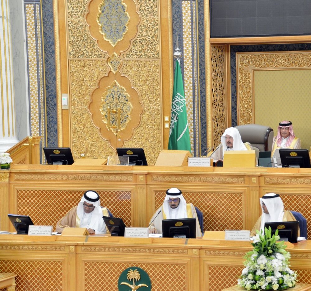 في جلسته  الأولى.. "الشورى" يشكل لجانه المتخصصة ويسمي رؤساء اللجان