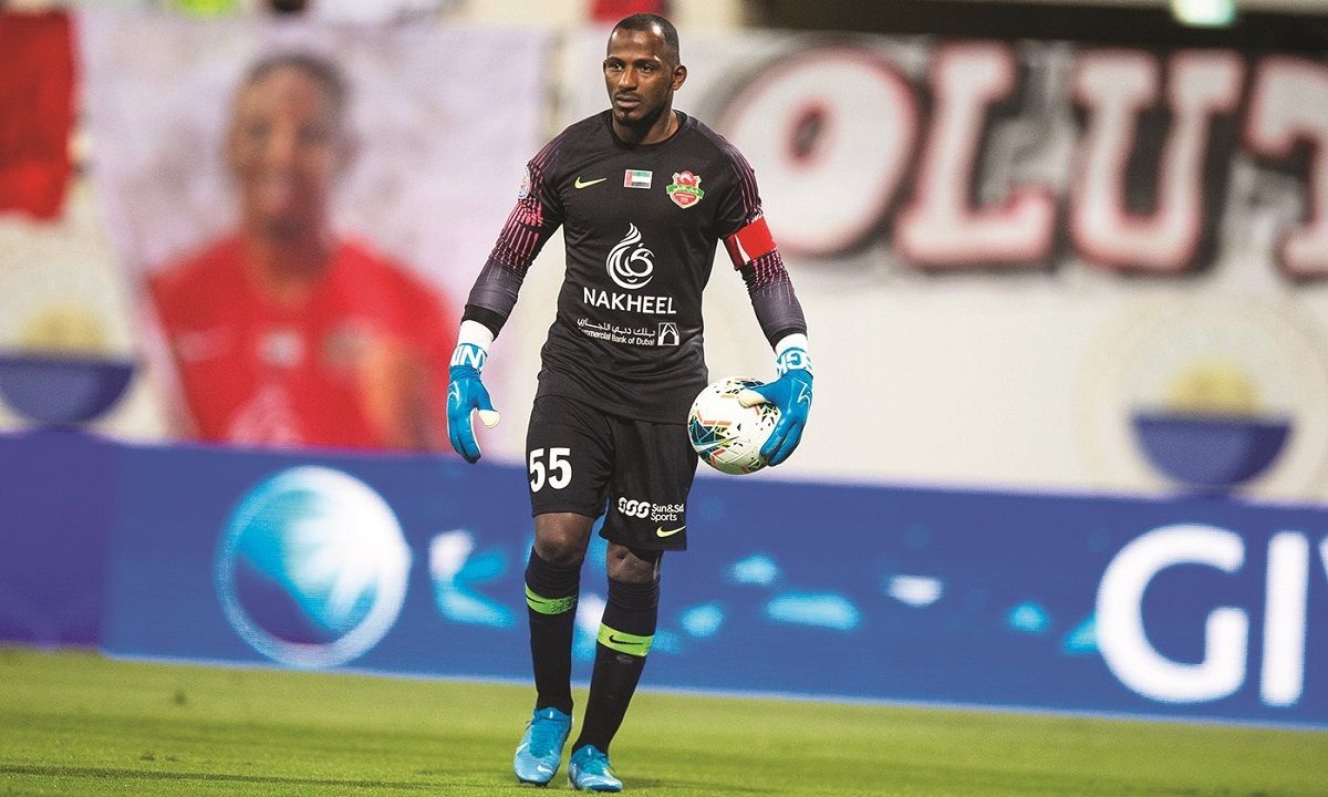 الامارات | ماجد ناصر يلتحق بتدريبات شباب الأهلي بعد غياب 12 شهراً