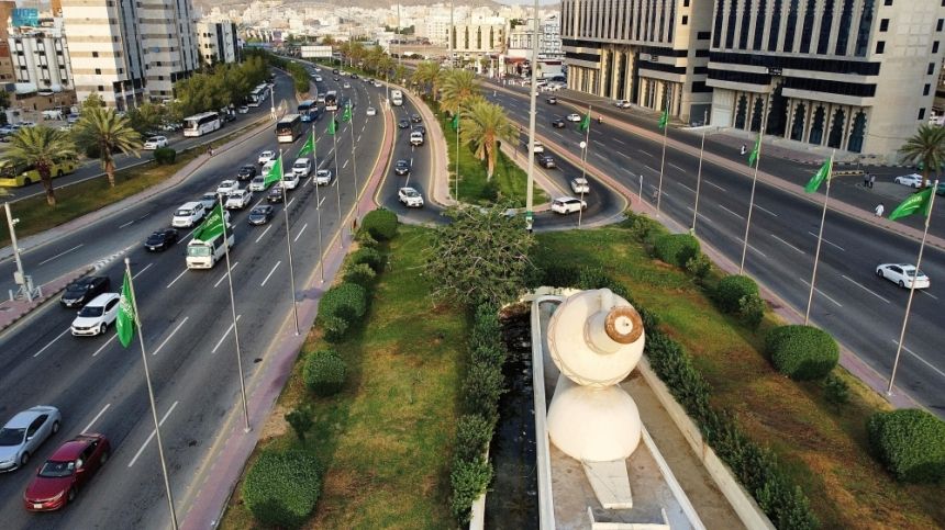 شاهد| مظاهر الاحتفاء باليوم الوطني 94  في مكة المكرمة