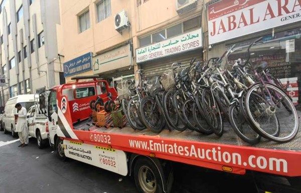 شرطة دبي تضبط 3779 اسكوتر ودراجة هوائية كهربائية مخالفة