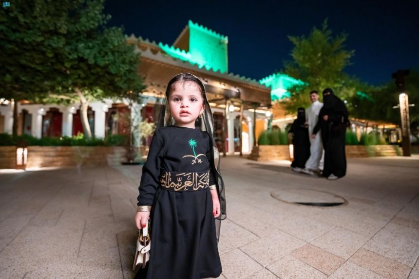 شاهد| الدرعية تبرز الملاحم الوطنية في احتفالها باليوم الوطني