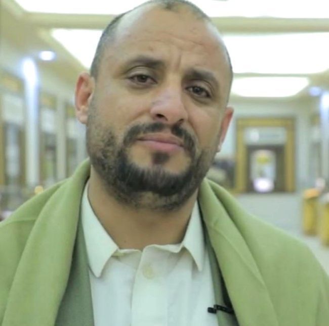 إعلامي حوثي يدعوا إلى اعدام المعتقلين على ذمة الاحتفال بثورة 26 سبتمبر