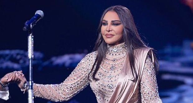 أحلام تتوقف عن الغناء خلال حفلة خاصة.. ماذا حصل؟