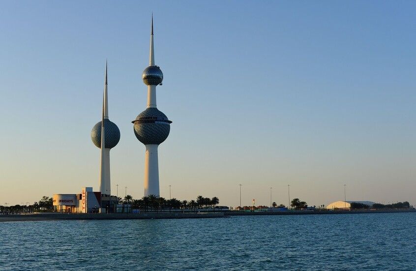 الخليج اليوم .. 1300 حالة في 4 أشهر.. ما أسباب حملة إسقاط الجنسية الكويتية؟