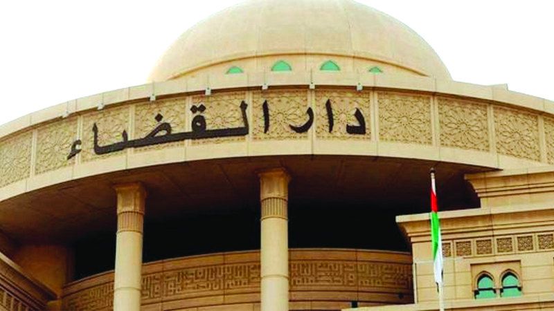 الامارات | رجل يطالب طليقته بـ 30 ألف درهم تعويضاً عن إصابة ابنهما «لإهماله في المطبخ»
