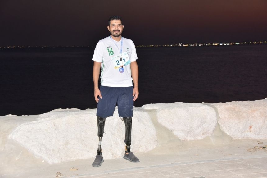 فيديو | الأطراف الصناعية لم تعق "الحويكم" عن الاحتفال باليوم الوطني