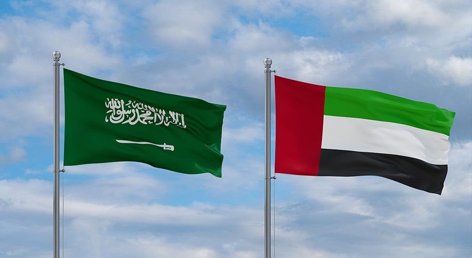 الامارات | حكام الإمارات يهنئون خادم الحرمين الشريفين وولي عهده بذكرى اليوم الوطني الـ 94 للمملكة