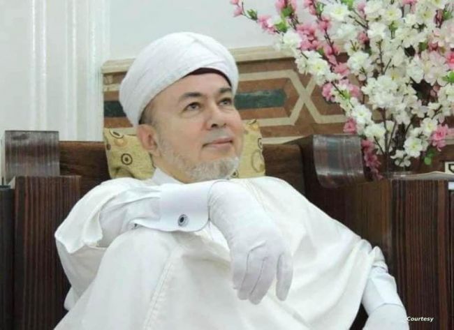 قرار جديد من النيابة بشأن الداعية المصري الصوفي "صلاح التيجاني" المتهم بالتحرش بفتاة