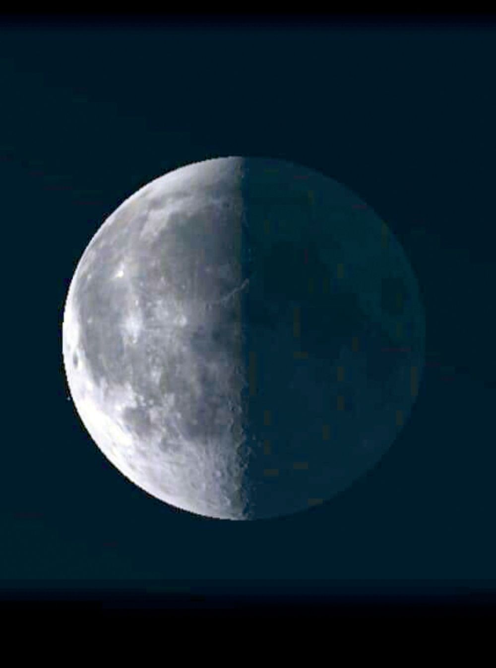 "فلكية جدة": التربيع الأخير يقترن بالمريخ  الليلة