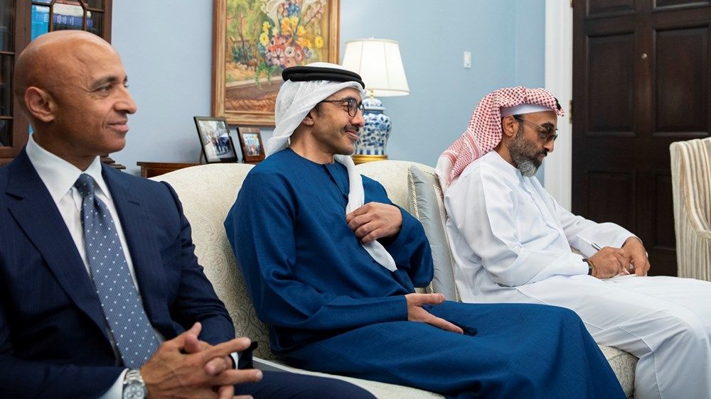 رئيس الدولة ونائبة الرئيس الأميركي يبحثان تعزيز العلاقات الاستراتيجية بين البلدين